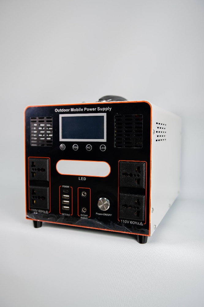power stations . voltaje-2200w/2000wh